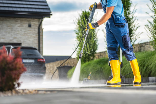 Why Choose Our Certified Pressure Washing Experts for Your Project Needs in Andrews, NC?